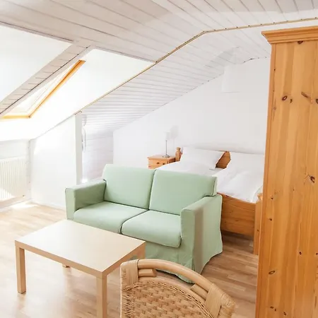 Aparthotel Schechter 3*