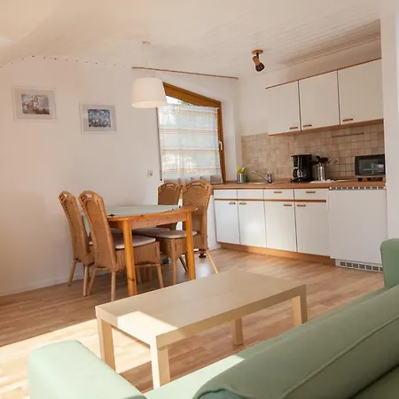 Aparthotel Gaestehaus Schechter 3*