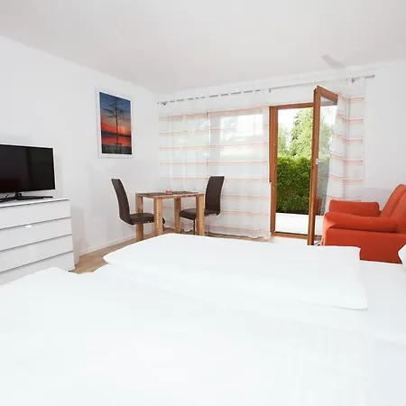 Gaestehaus Schechter 3*