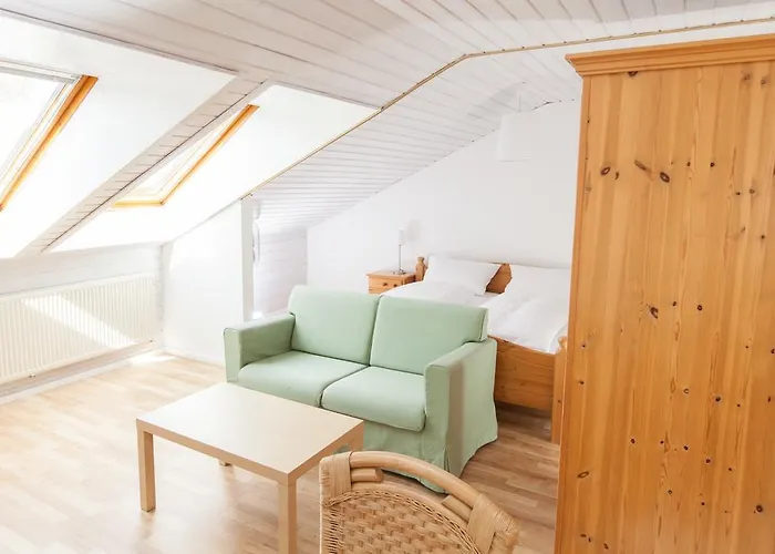 Aparthotel Gaestehaus Schechter 3*